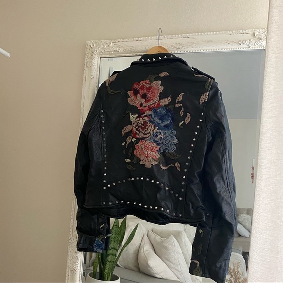 BLANKNYC Flower Studded Faux Leather Jacket - Picture 10 of 11